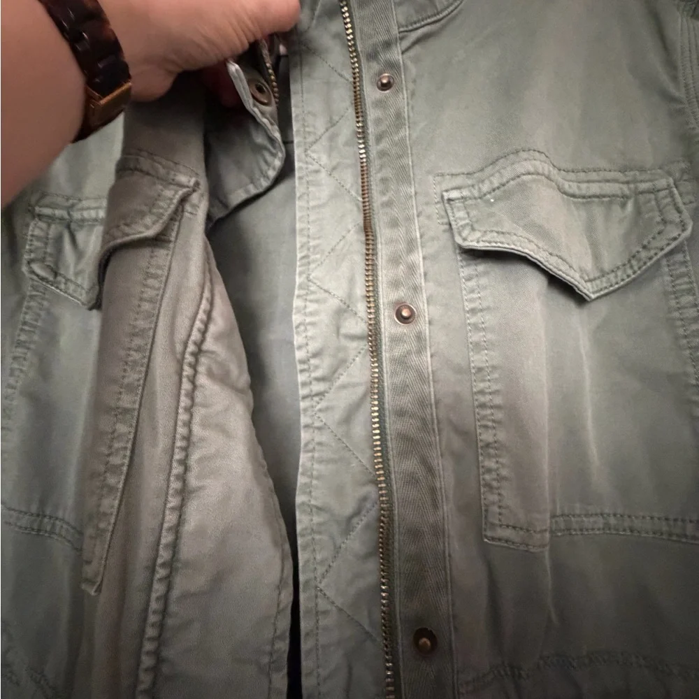 GAP Light Olive Jacket - Picture 4 of 5